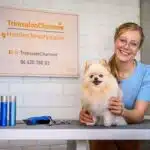 Charlotte, hondentrimster en eigenaar van Trimsalon Charmée